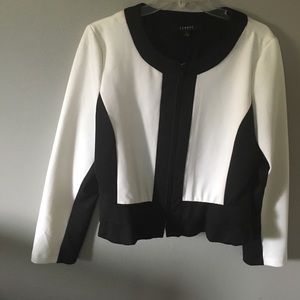 Black and White light weight Blazer